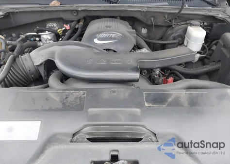 2002 Chevrolet Tahoe Lt z USA, uszkodzony, nr VIN 1GNEC13T72R300651